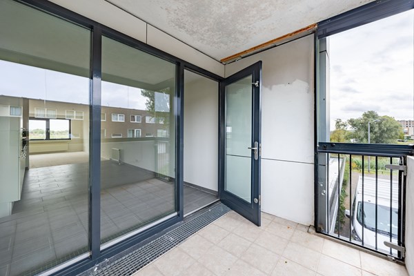 Medium property photo - IJseendplein 6, 2492 NH The Hague